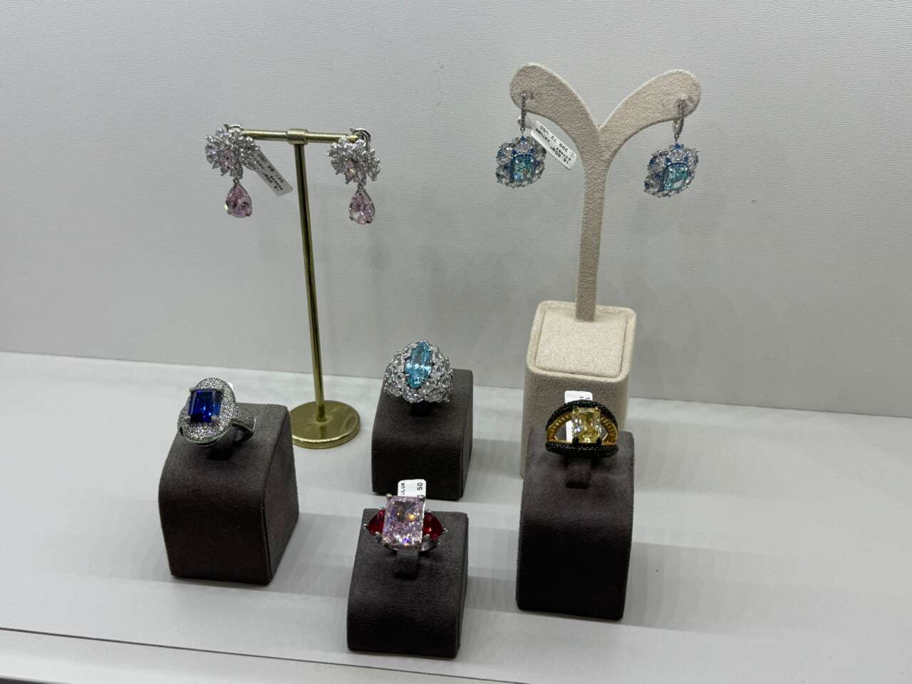 Menteşe'de 14 Şubat’ta Gümüşe İlgi: Ürünler 1.000 TL’den Başlayıp 160 Bin TL’ye Çıkıyor 7